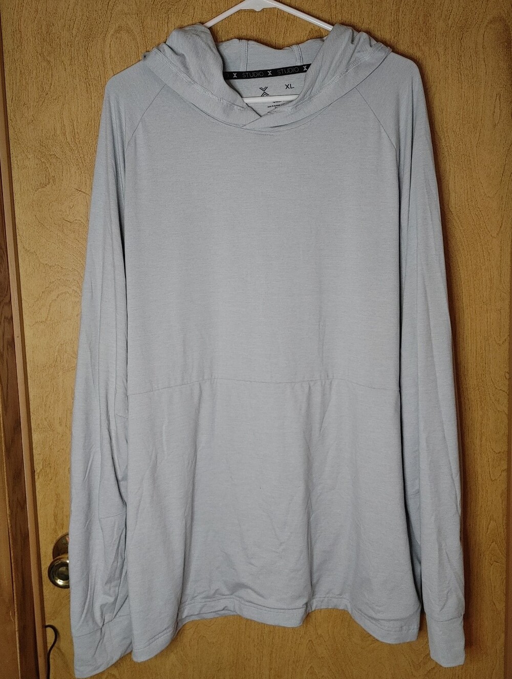 Xersion Light Gray Quick-Dri Performance Lightweight Hooded Pullover